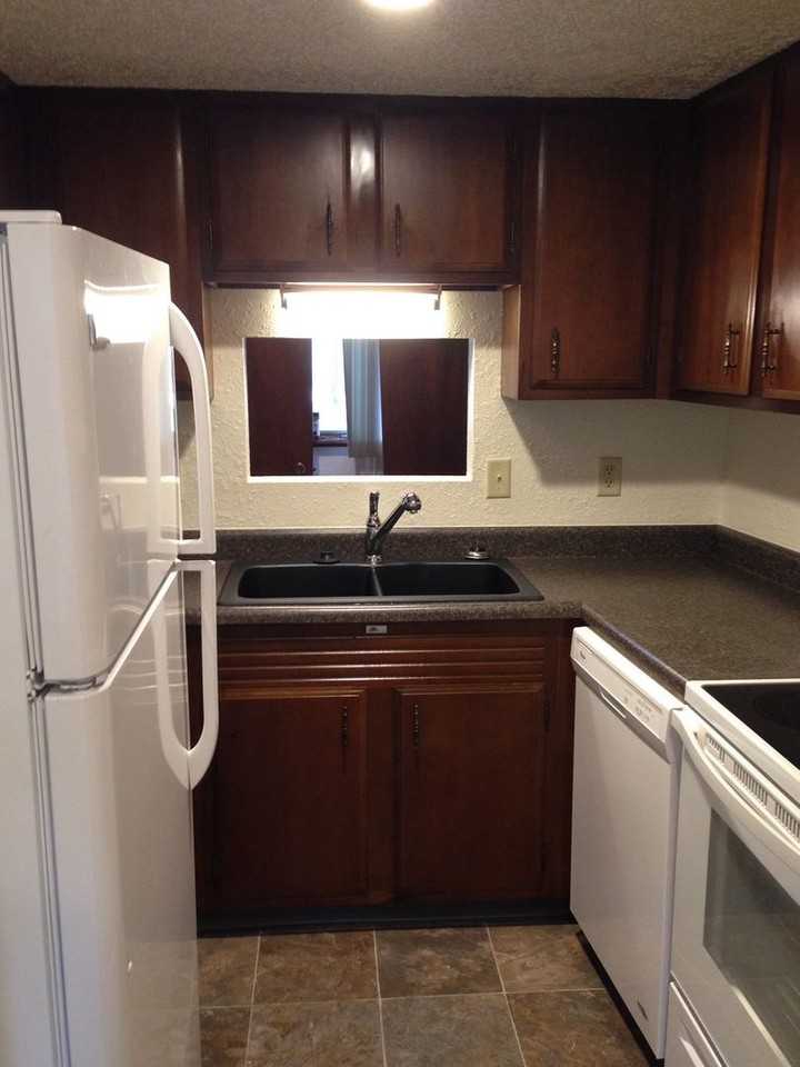 514 Carr Dr - Photo 2 of 18
