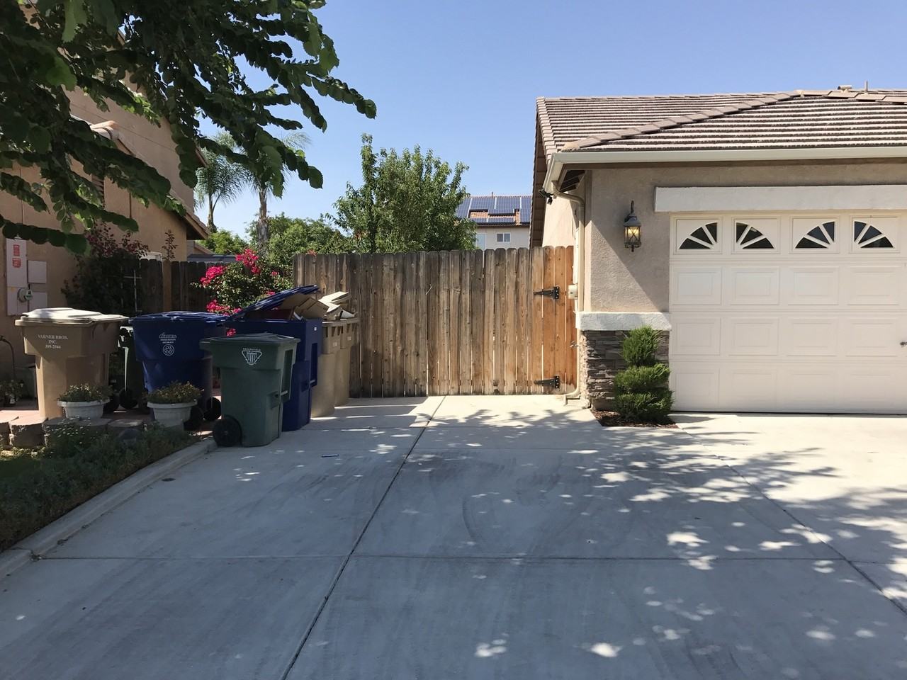 12118 Great Country Dr - Photo 2 of 25