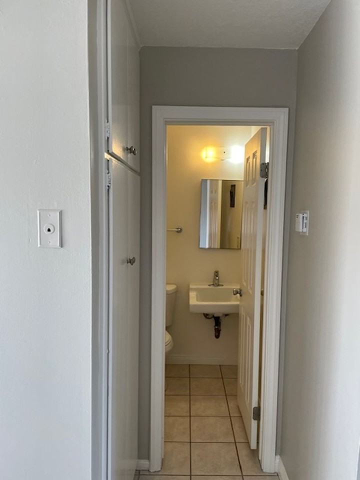 1058-60 E Foothill Blvd Warwick LLC - Photo 6 of 16