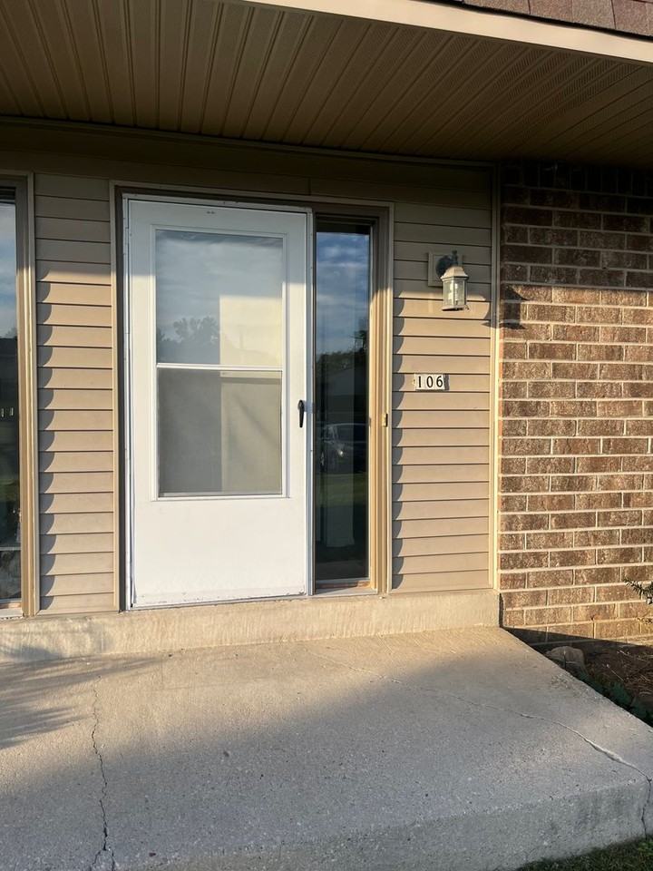 106 Falls Rd - Photo 2 of 27