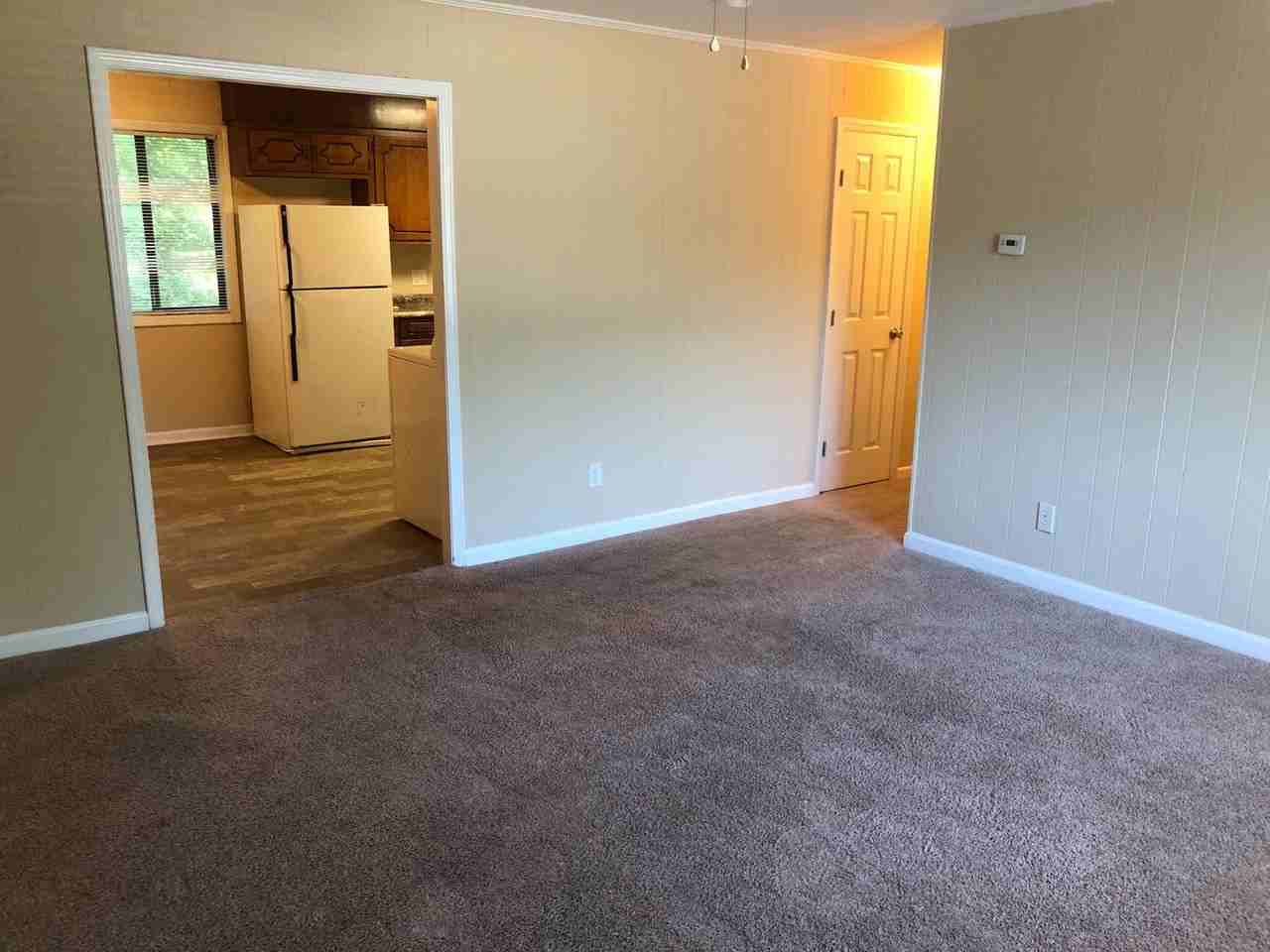 812 Creekside Dr - Photo 5 of 20