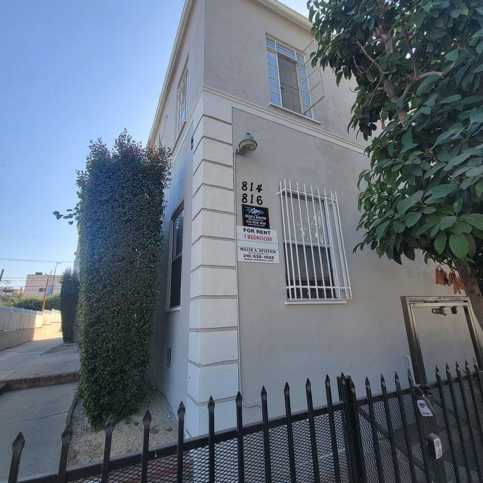 814 S.KINGSLEY DR. - Photo 3 of 3