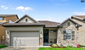 2037 E Brookings Dr - Photo 1 of 1