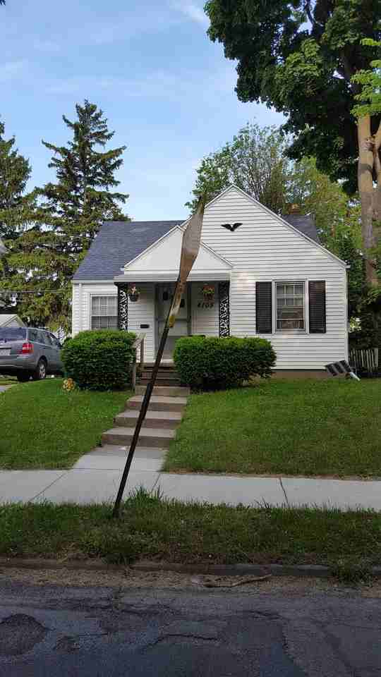 4105 Lyman Ave - Photo 2 of 18