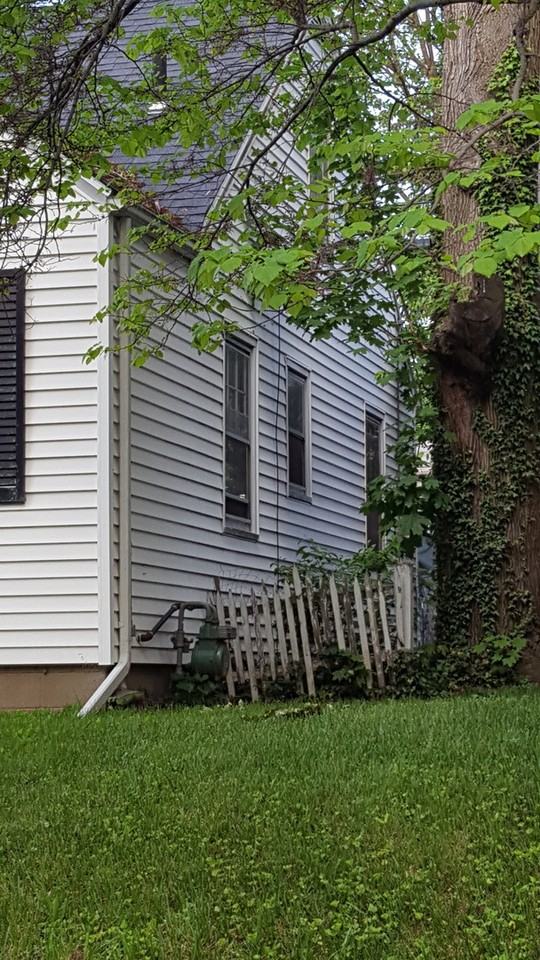 4105 Lyman Ave - Photo 3 of 18