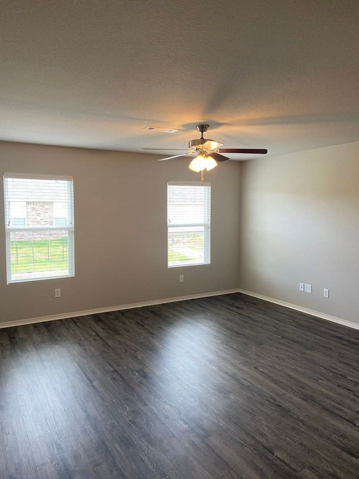 1650 Raden St - Photo 7 of 20