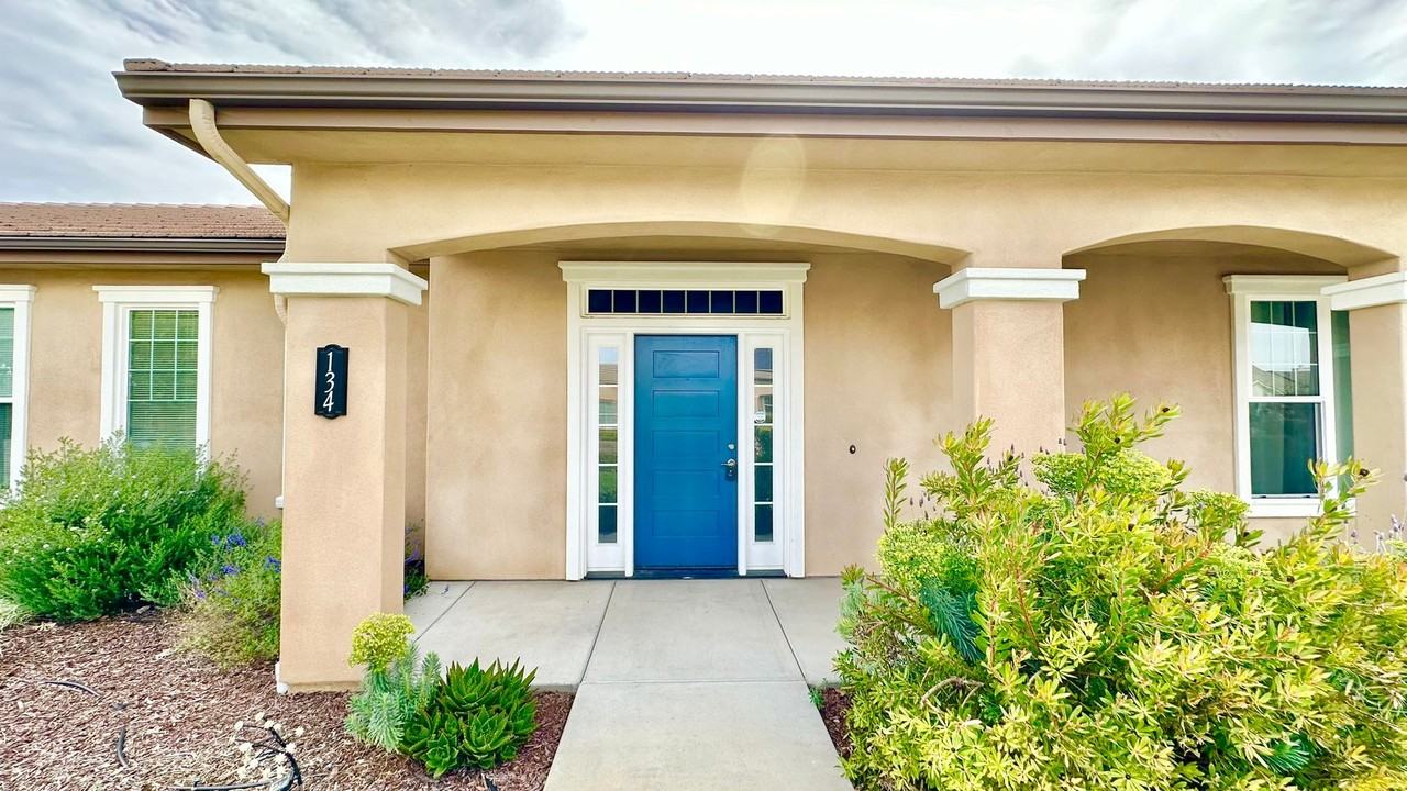 134 Kaden Ct - Photo 3 of 47