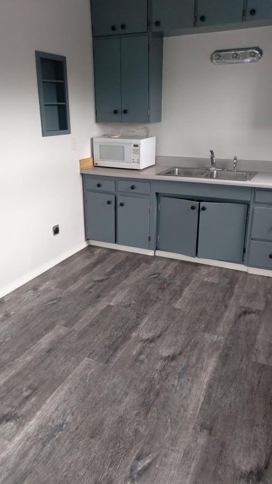 1253 Se Mill St - Photo 3 of 11