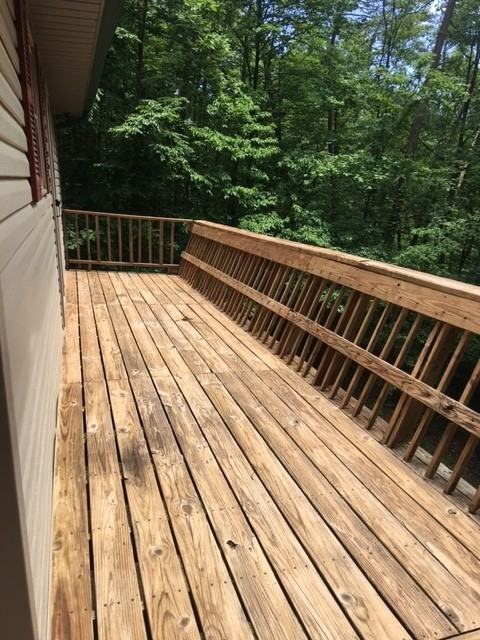 122 Sunset Dr - Photo 2 of 11