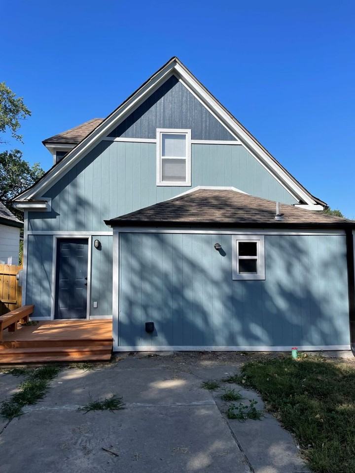 2419 Bales Ave - Photo 3 of 3