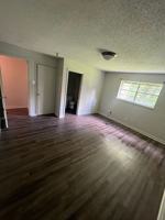 featured image of 105 S Fleming St