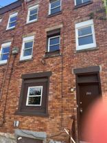 2017-2031 DE RUAD ST - Photo 1 of 1