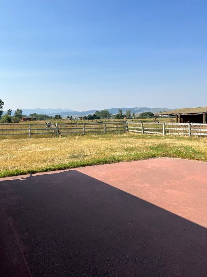 12923 Axtell Gateway Rd - Photo 3 of 18