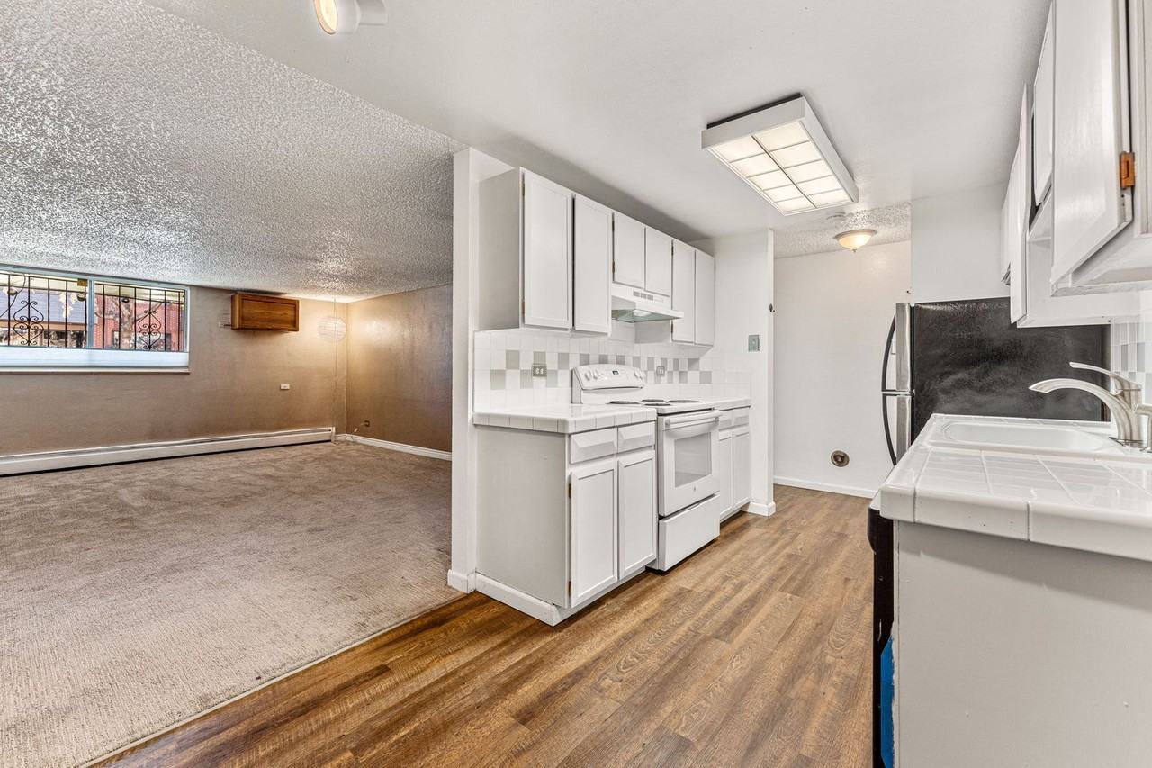 701 N Pearl St #103 - Photo 7 of 20