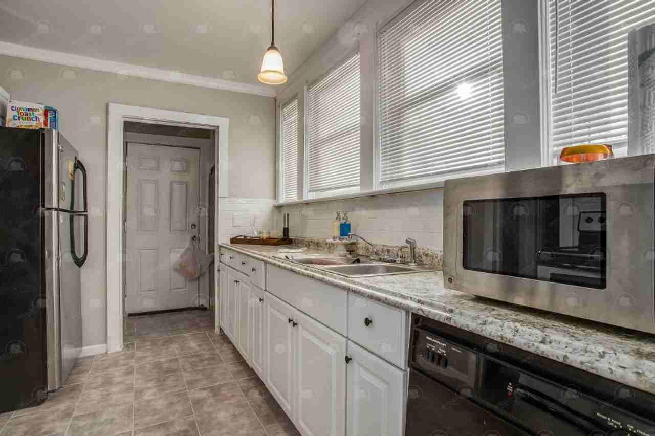 2233 E 69th St - Photo 3 of 14