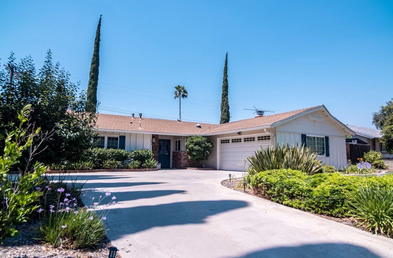 1034 Fletcher Ave - Photo 2 of 35