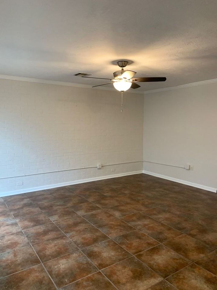 305 Woodruff St #ANEW - Photo 2 of 5