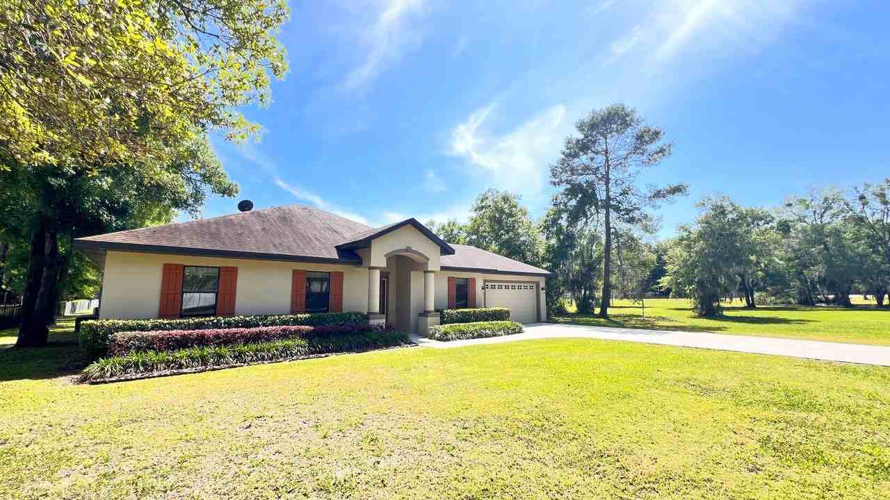 25644 Timuquana Dr - Photo 2 of 38