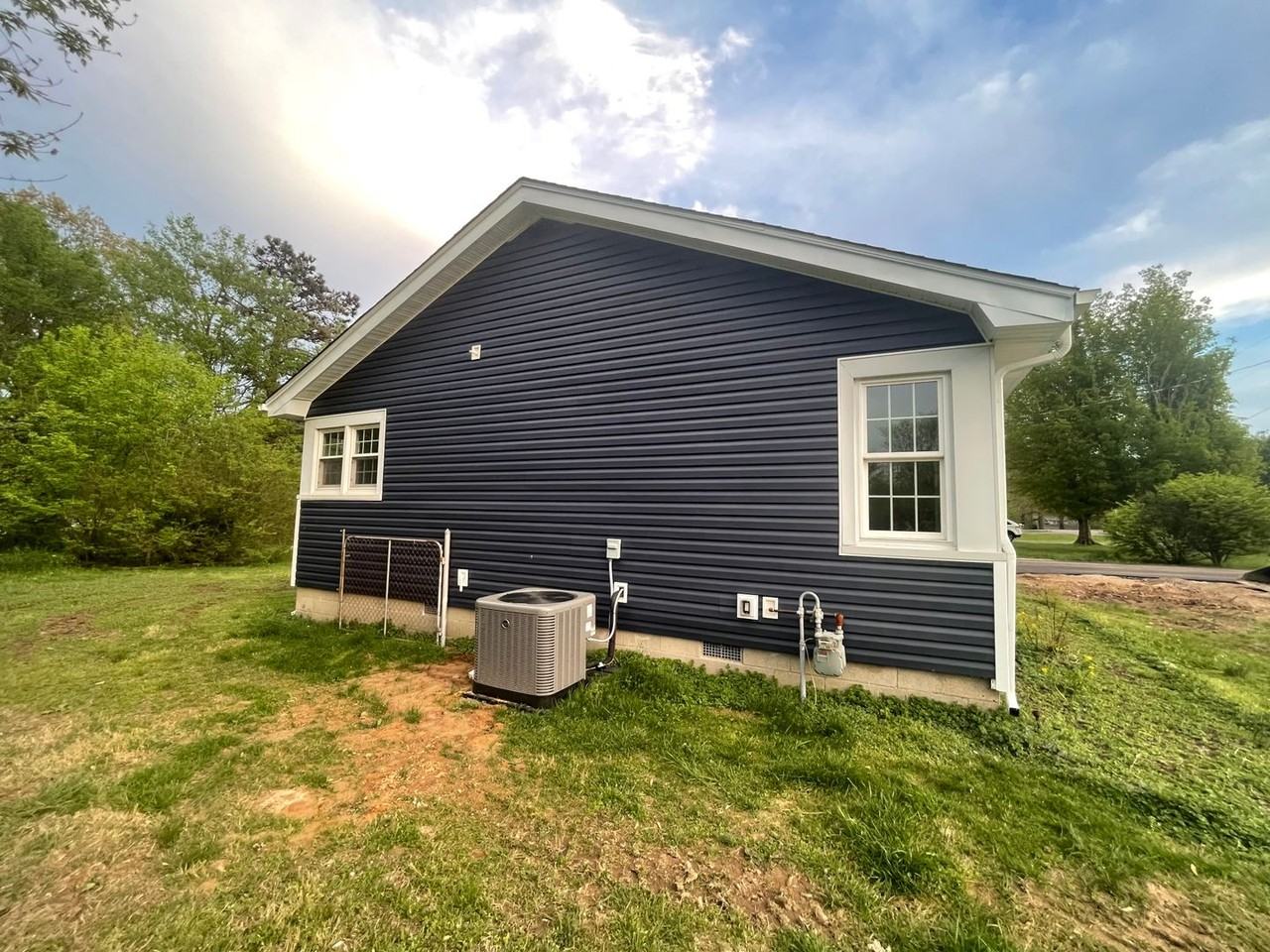 108 Rayburn Dr - Photo 6 of 13