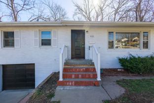 433 Midland Dr - Photo 1 of 1