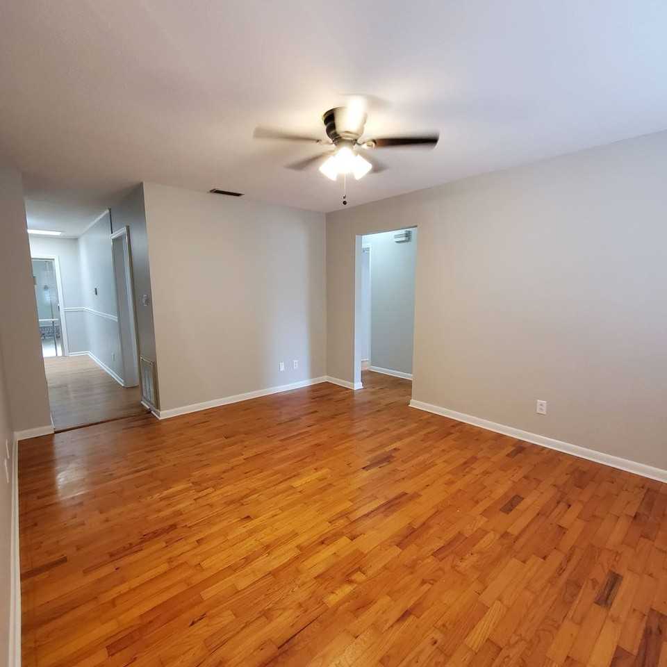 1503 Fresno Street - Photo 2 of 15