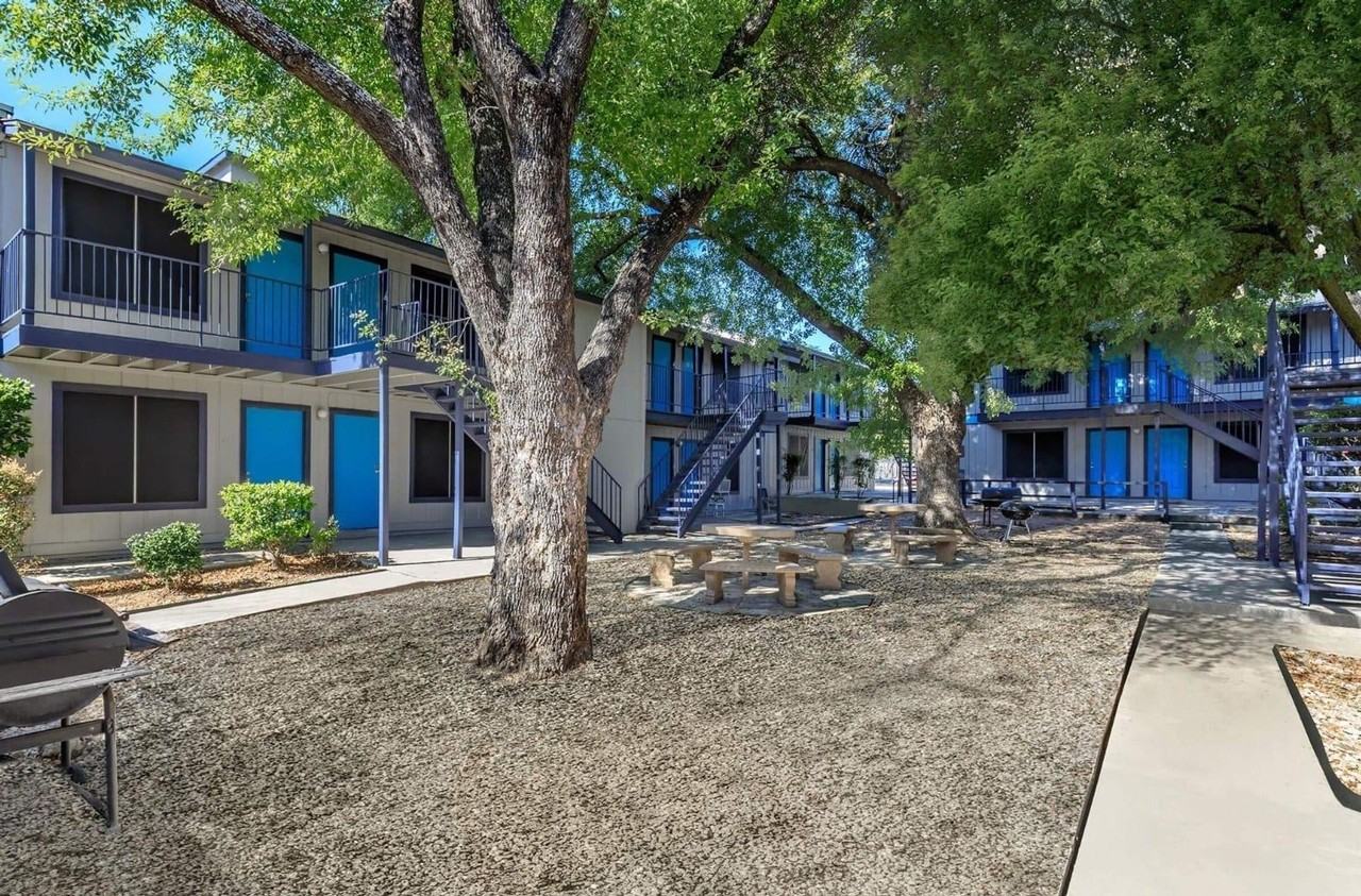 The Flats 9338 - Photo 6 of 50