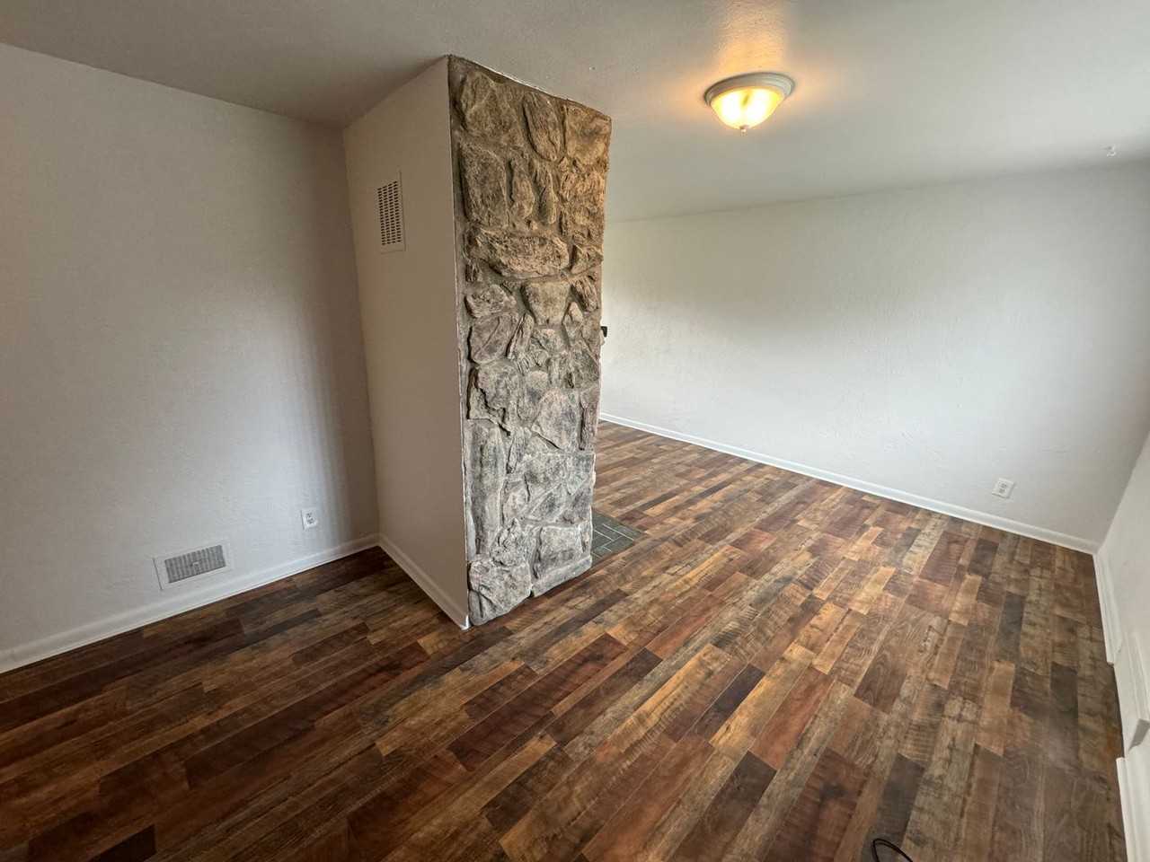 3725 Hoyt St - Photo 3 of 24