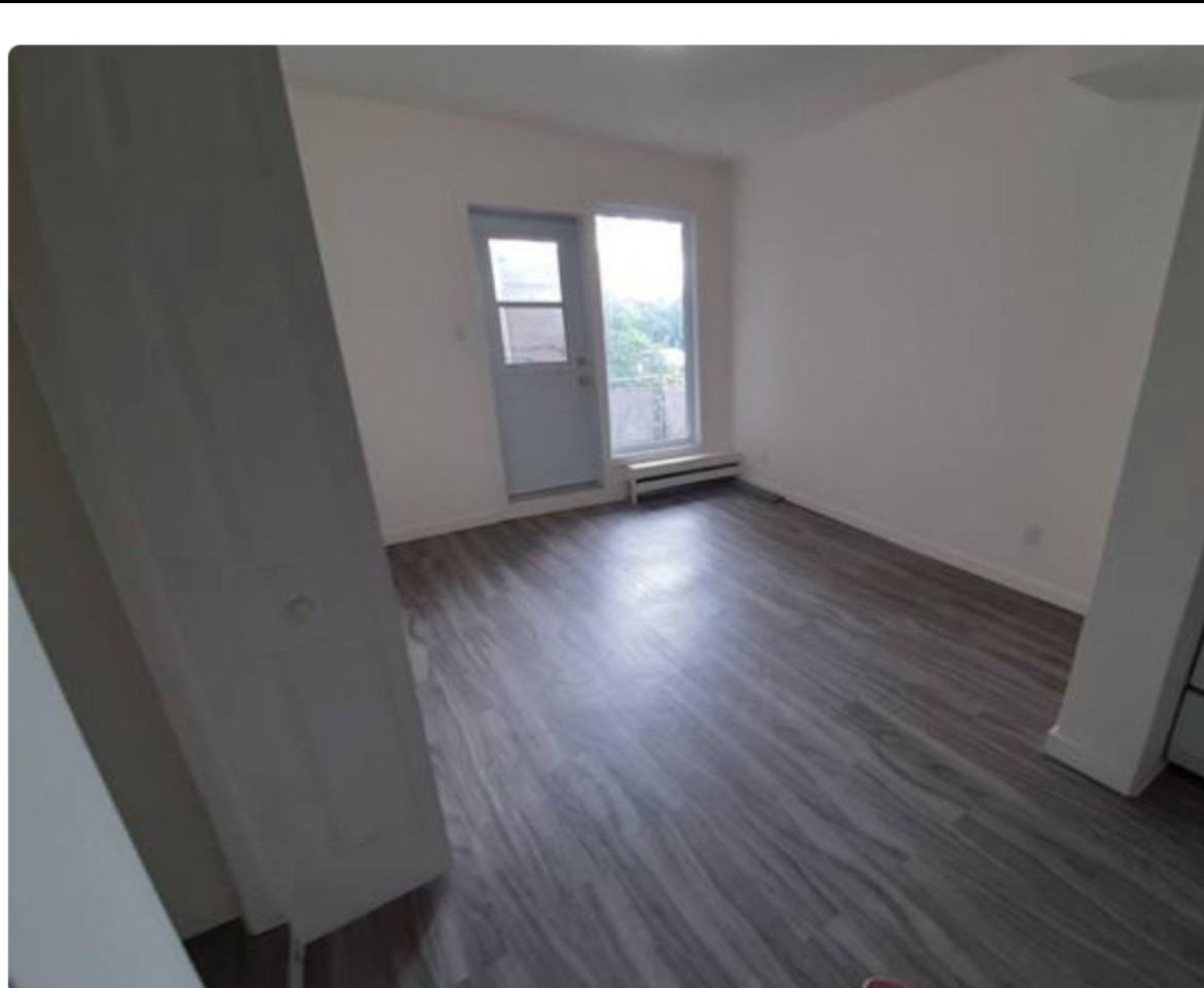 2390 Av Madison