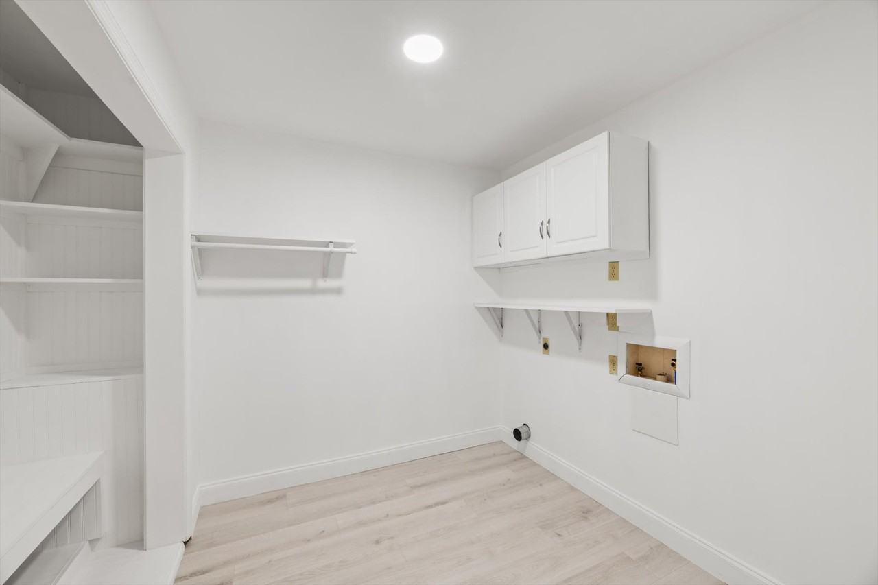 11717 Georgetowne Dr #NA - Photo 5 of 31