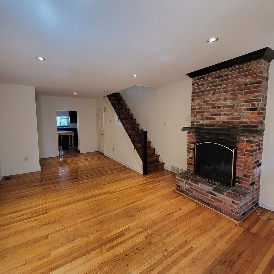 1215 Rodman St #NA - Photo 2 of 27