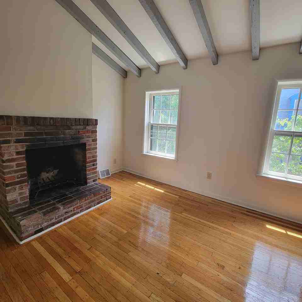 1215 Rodman St #NA - Photo 3 of 27