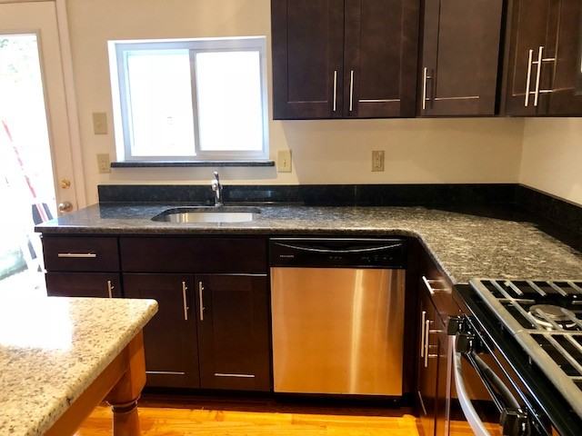 1215 Rodman St #NA - Photo 6 of 27