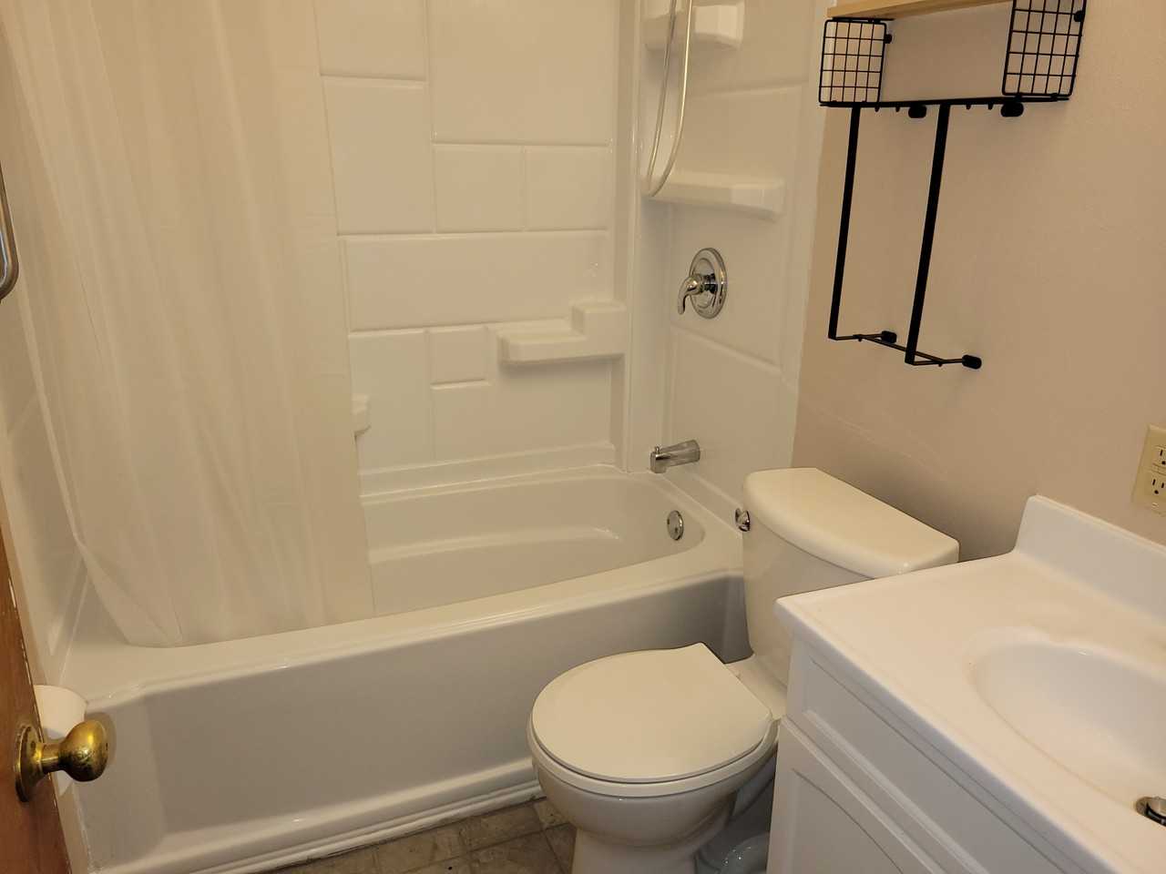 131 Sw I St #NA - Photo 3 of 10