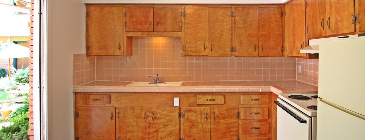 4125 Swiss Ave - Photo 2 of 10