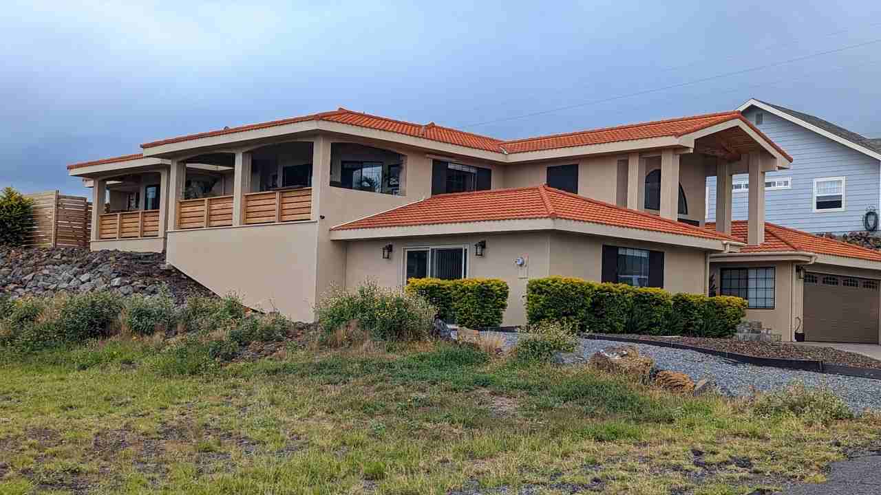 68 1853 Kehela Place #NA - Photo 2 of 35