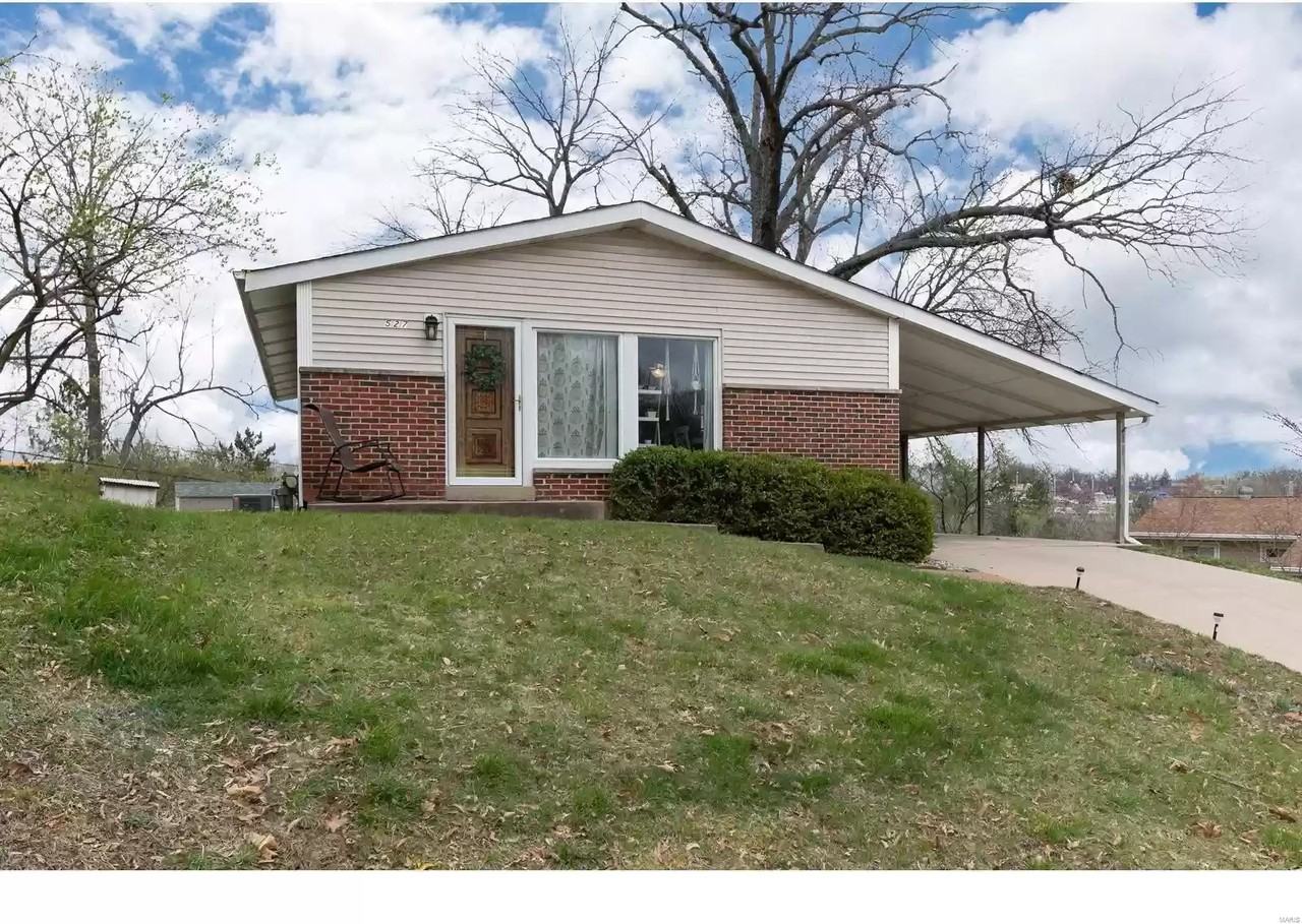 527 Joshua Dr #NA - Photo 2 of 19