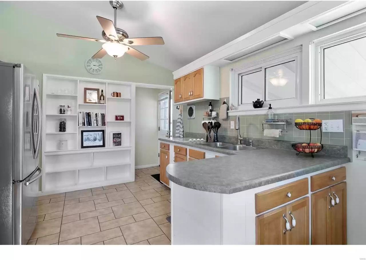 527 Joshua Dr #NA - Photo 7 of 19