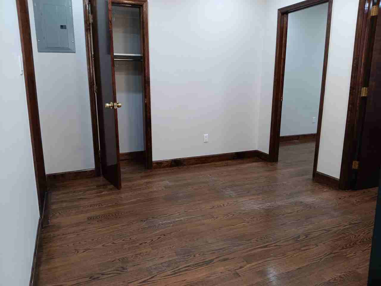 60 Bay 34th Street 1f - Photo 2 of 16