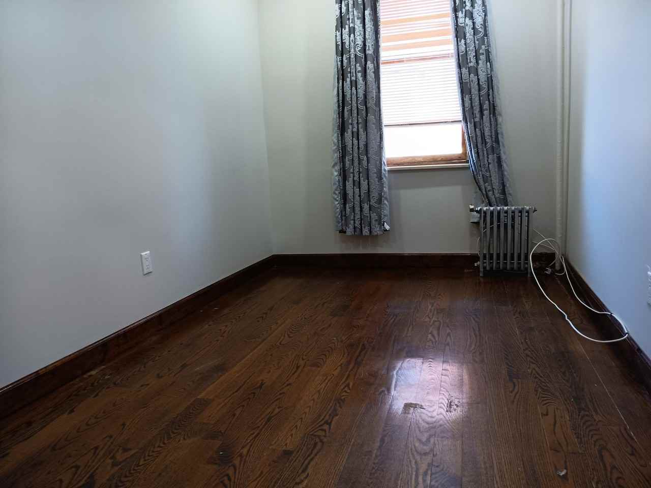 60 Bay 34th Street 1f - Photo 3 of 16