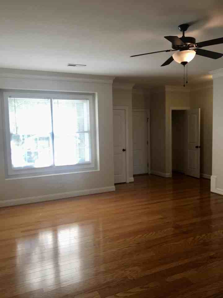 508 Capstone Dr #1 - Photo 4 of 14