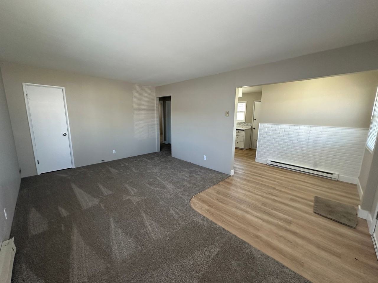 317 Sw 18th St - Photo 3 of 11