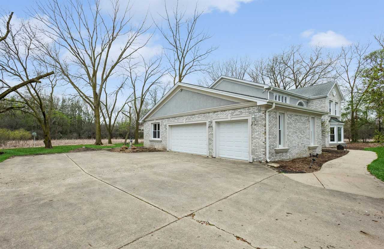 2513 Cavalry Ct #1 - Photo 2 of 18