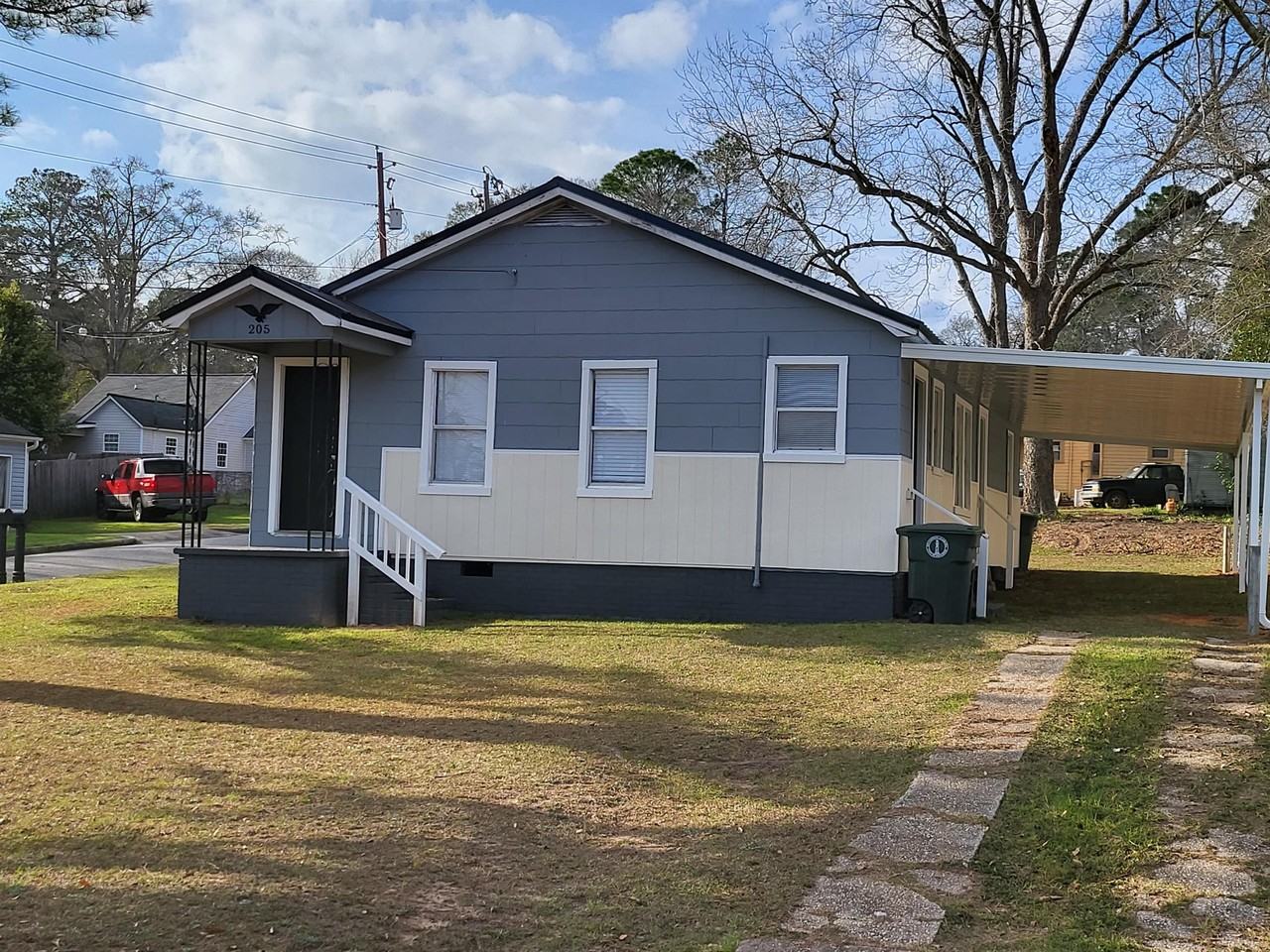 205 Glenn St #A - Photo 5 of 30