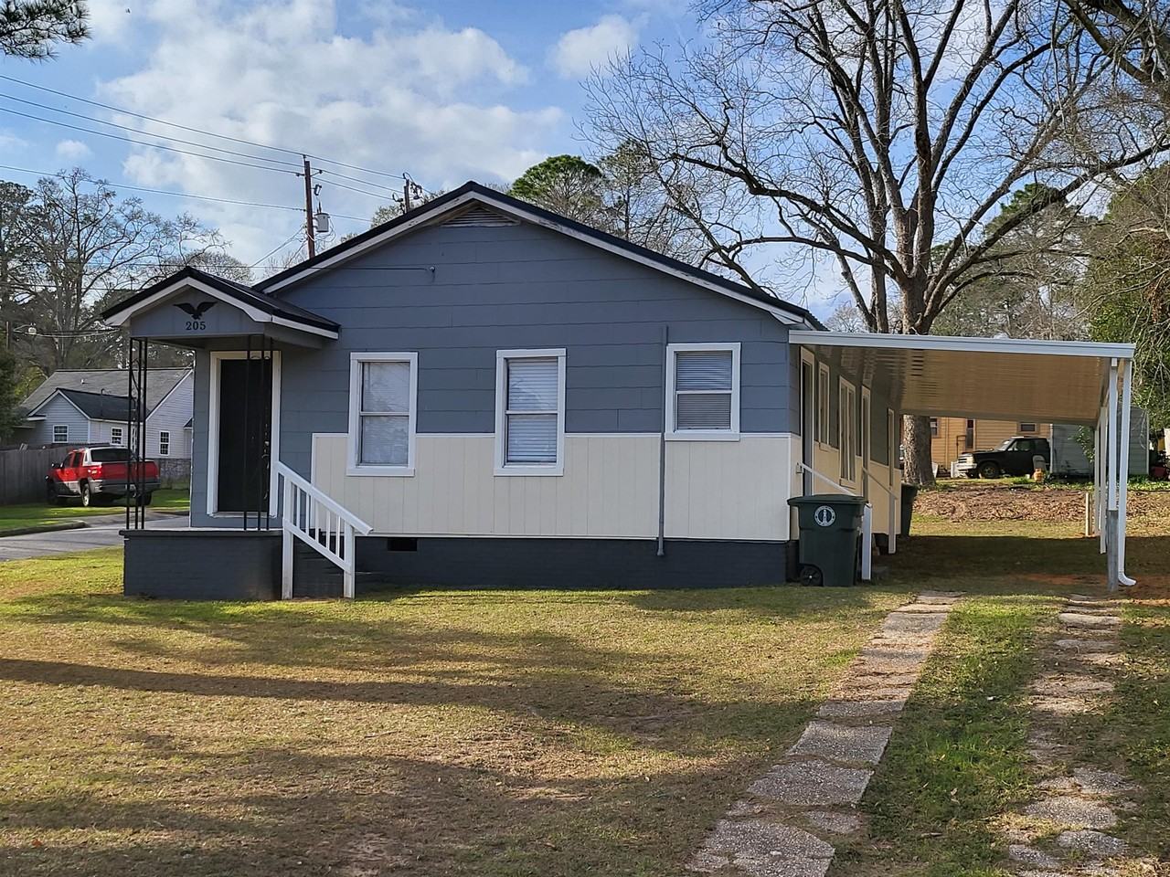 205 Glenn St #A - Photo 6 of 30