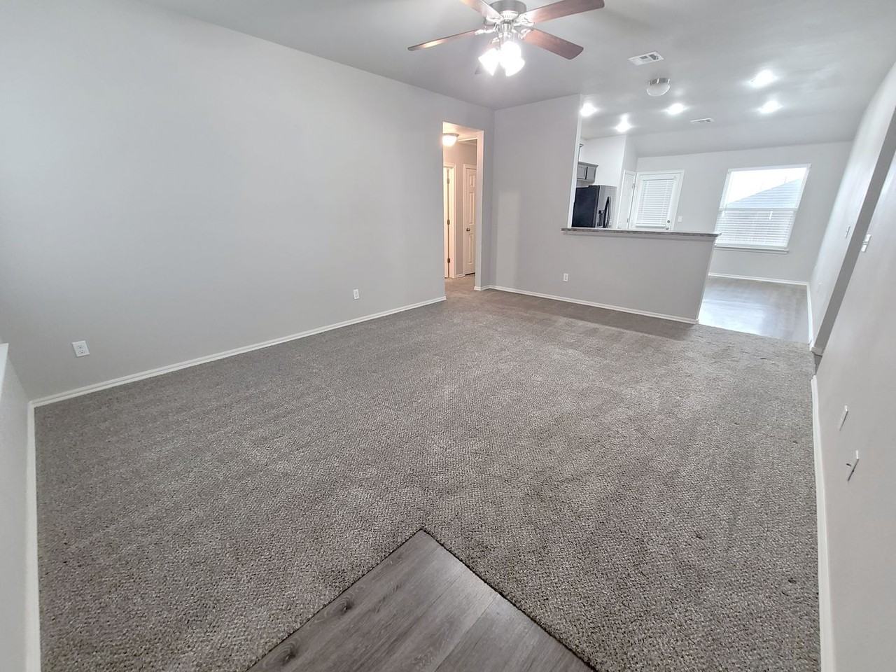 9612 Silas Dr - Photo 2 of 16