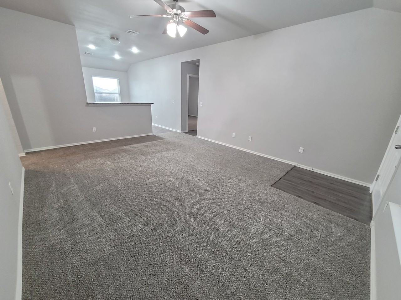 9612 Silas Dr - Photo 3 of 16