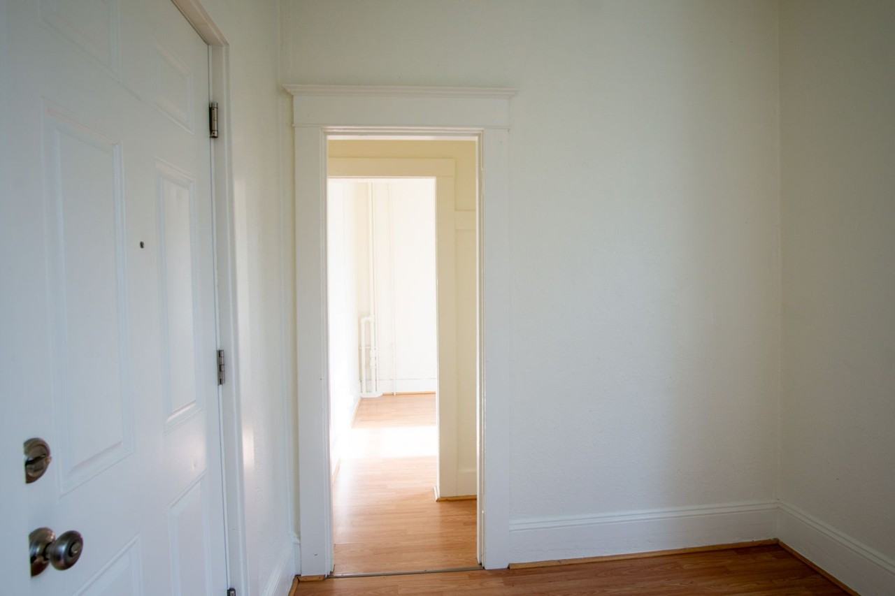 2044 N Kilpatrick St #314 - Photo 4 of 11