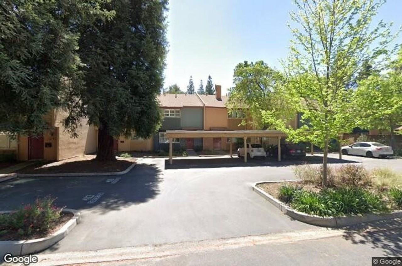 419 Alvarado Ave - Photo 6 of 38