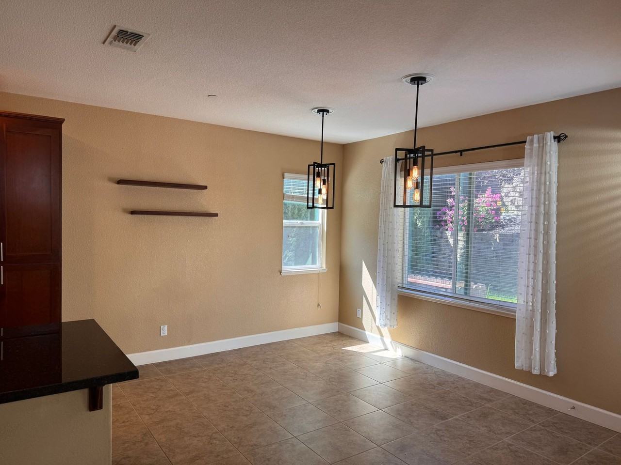 1455 Bicker Cir - Photo 5 of 23