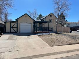 featured image of 17502 E Whitaker Dr